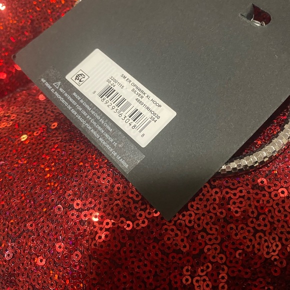 Madden NYC jewelry 4pc - Picture 3 of 8